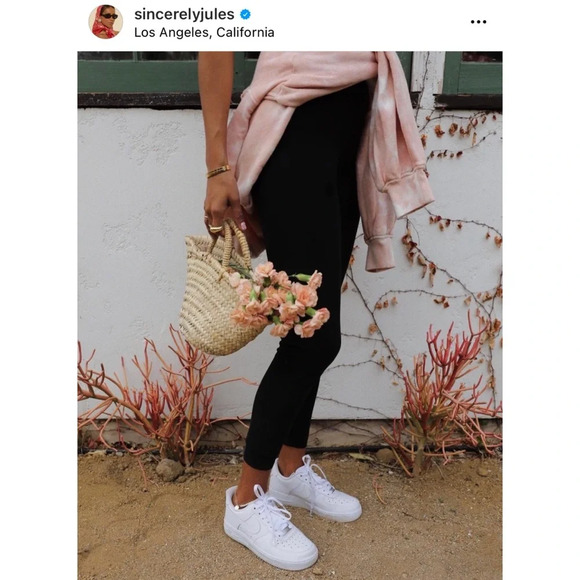 NWT Sincerely Jules for Bandier The Rue Crossover Lifestyle Legging in Black - Picture 2 of 14